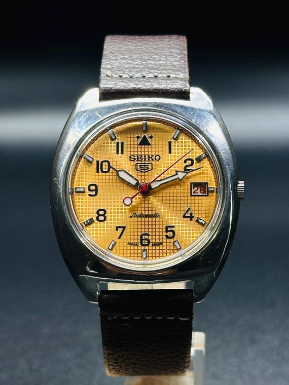 ヴィンテージ セイコー5 自動巻き メンズ腕時計：オレンジ文字盤