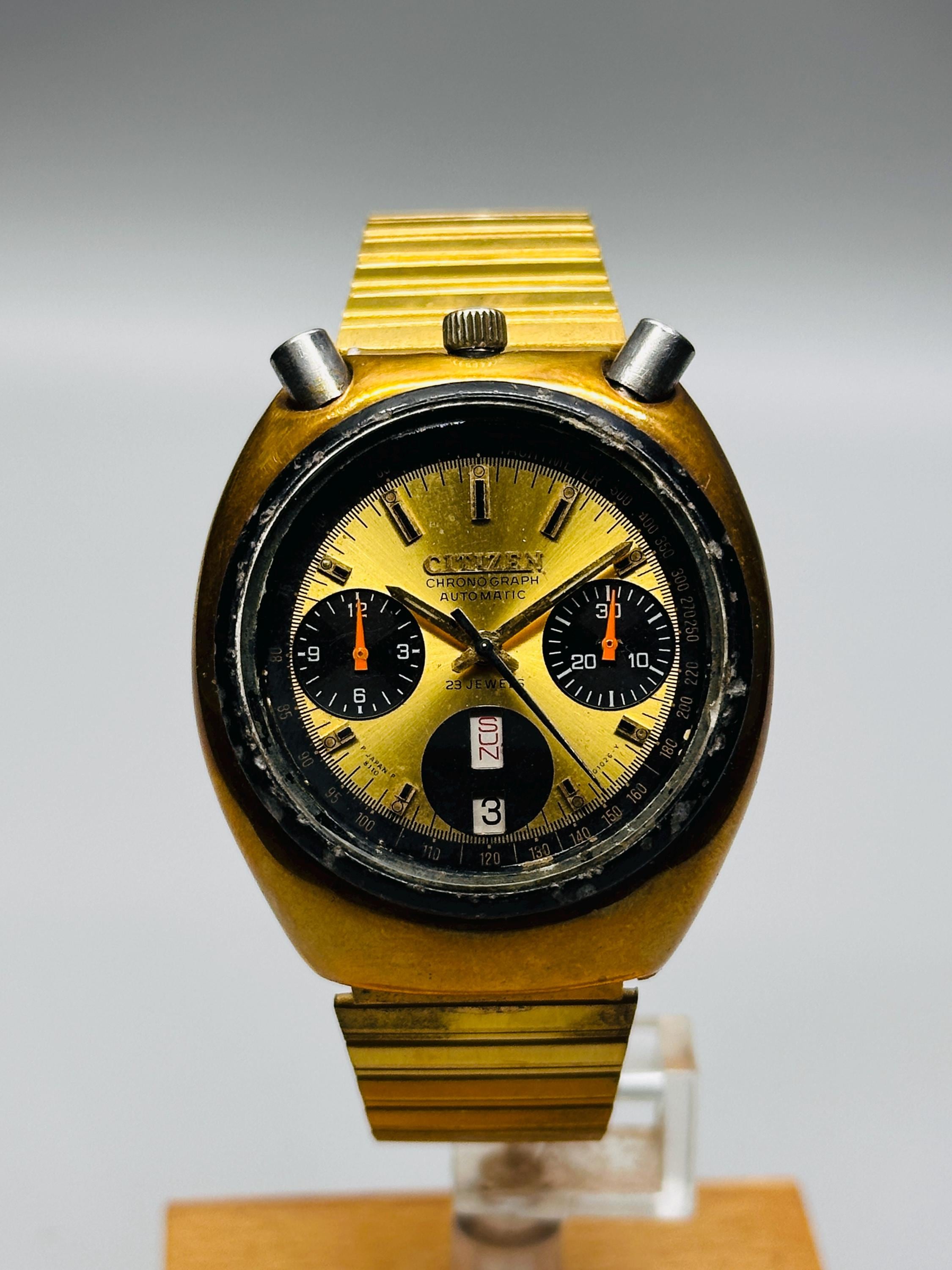 Rare Vintage Preowned Vintage Citizen Bullhead 8110 Automatic