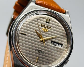 SEIKO LORUS SOLAR POWER 腕時計 10BAR SEIKO LORUS SOLAR POWER 腕時計 10BAR Seiko Lorus Solar Power