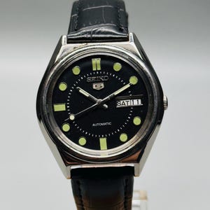 Rare Vintage Seiko 5 Automatic Black Dial, Silver Case Day/Date Caliber No.6309 Men&#39;s Wrist Watch ,Japan Made