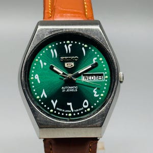 Rare Vintage Seiko 5 Automatic Green Dial Silver Case Day/Date Caliber No.6309A Men&#39;s Wrist Watch, Japan Made