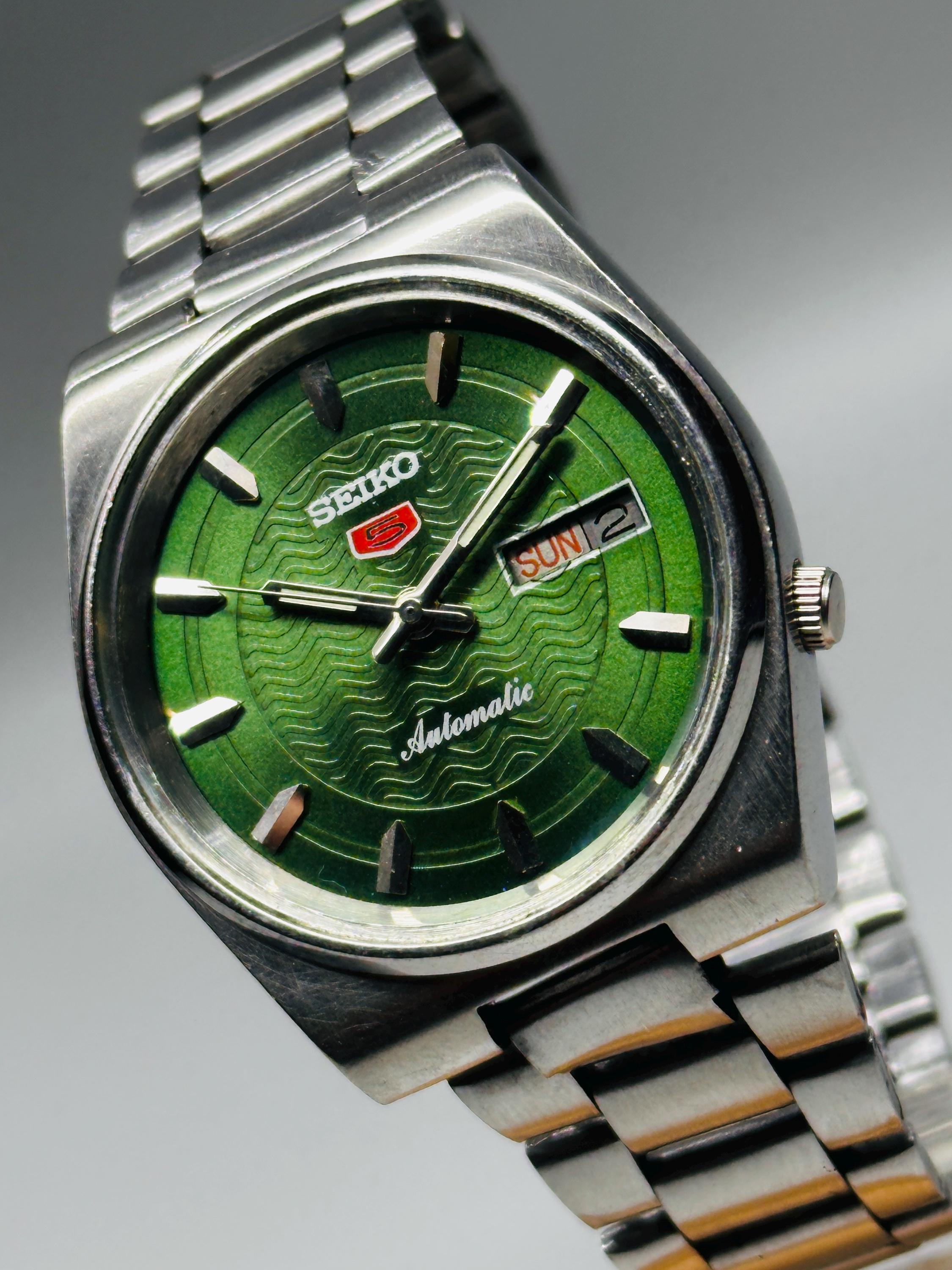 フ*イ様 値下　セイコー5 メンズ腕時計 グリーン 自動巻き ヴィンテージ ヴィンテージ セイコー5 自動巻き腕時計：グリーン文字盤
