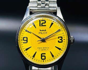 Vintage HMT Pilot Watch: Yellow Dial, 17 Jewels, Hand Winding