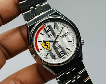 Reloj automático vintage Seiko 5: esfera plateada, acero inoxidable, fabricado en Japón
