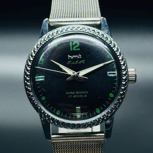 Vintage HMT Pilot Watch black Dial Hand Winding {self winding} Men&#39;s Watch Movement 17 jewels