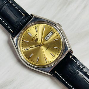 Vintage Seiko 5 Automatic Gold dial silver Case Day/Date Caliber No.6309A Wrist Watch Japan Made
