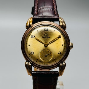 1940s Preowned Rare Vintage Gold Omega 2461-1 Fancy Spider Lugs , Rose Gold Plated Case, Movement Manual Winding, Men&#39;s Watch