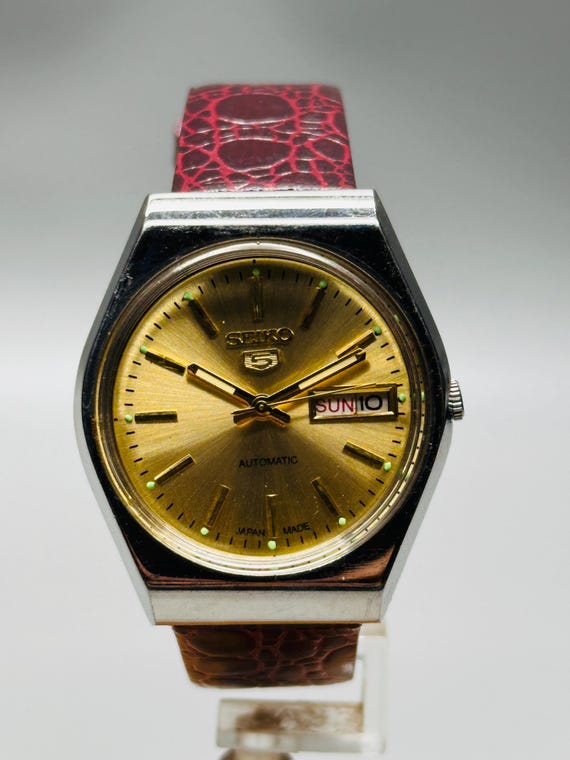 ヴィンテージ セイコー5 自動巻き ゴールド文字盤 シルバー