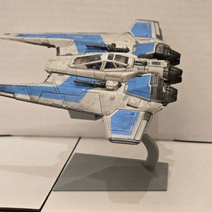 Star Wars Micro Galaxy Squadron Fang Fighter flight stand