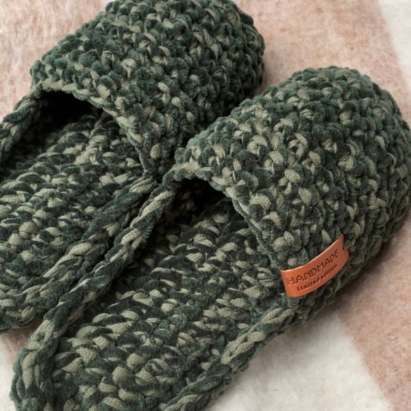 Crochet pattern - chunky slippers - size 36-43