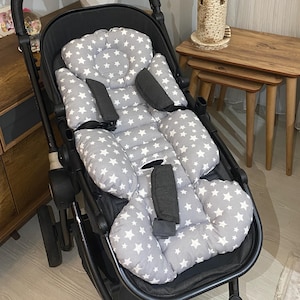 Zacht en universeel kussen kinderwagen – grijs sterrenpatroon | Omkeerbare katoenen hoes met siliconenvezelvulling voor comfort en ondersteuning