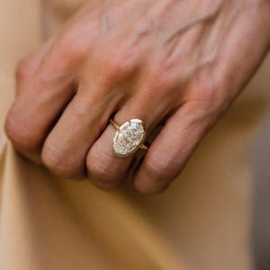3,0 CT georgiansk oval moissanit förlovningsring, 14K guld katedral oval solitärring, gåva, vintage-inspirerad unik statementring