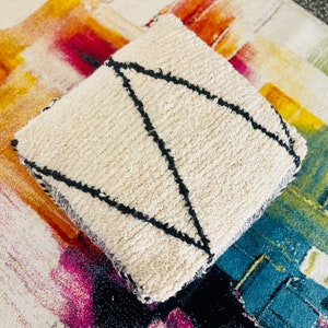 Moroccan pouf floor cushion Artisanal decor Square Poof Meditation Cushion Morrocan Ottoman footstool boho furniture pillow Unique seating