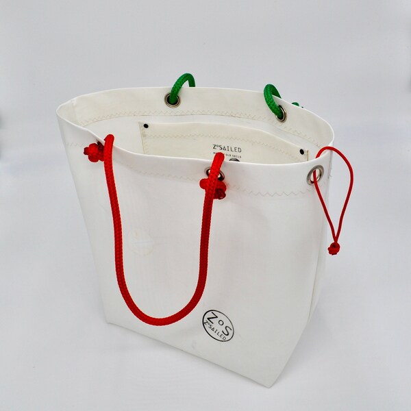 R&G Shopper bag, Used sailcloth bag, Up cycled bag, Tote bag, Summer bag, Beach bag, red and green bag