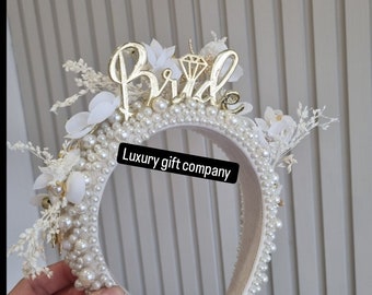 bride headband,bride crown,pampas pearl headband,personalised headband,bride gift, bride to be,pampas hen party crown