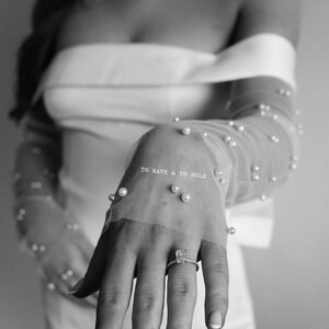 bride beaded pearl sleeves,personalised bride sleeves,wedding sleeves,wedding gloves personalised,bride gloves customized, pearl wedding dress sleeves