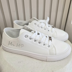 Bride pumps,bridetrainers,wedding day trainers,wedding sneakers,bride sneakers,bride shoes bride trainers,wife trainers