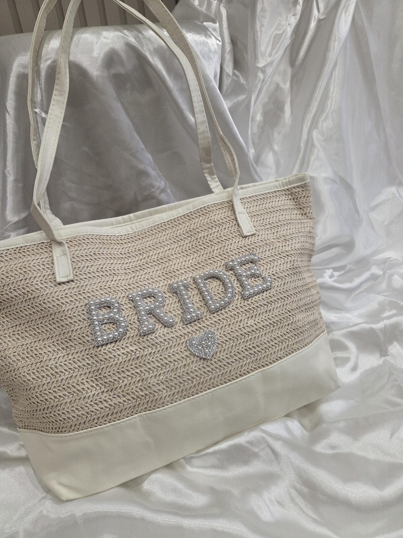 bride beach bag,batchelorette beach bag, tote bag,personalised bag,bride gift,hen party gift, wedding honeymoon straw bag, personalised bag afbeelding 3