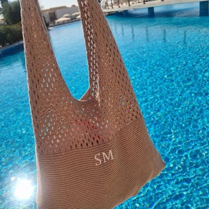 Personalisierte Strandtasche, Schultertasche, Frauenhandtasche, Strandtasche, kundenspezifische Handtasche, Bast-Tasche, personalisierte Tasche, Strohstrandtasche