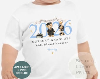 Personalisierte Kinderzimmer Abschluss T-Shirt | Schulabschluss Shirt Kinder | Vorschule Empfang Tagesmutter Leavers Top | Name Abschluss Outfit