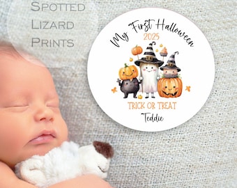Personalised Baby's First Halloween Plaque | Custom Name Pumpkin Milestone Disc | Wooden Halloween Keepsake | Baby Photo Prop | Halloween
