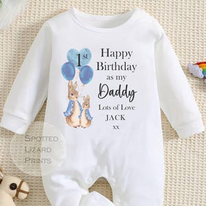 Happy Birthday Daddy Babygrow - Personalisierte Babyweste - Alles Gute zum Geburtstag Daddy - Geburtstagsnachricht - Happy Birthday Dad - Geburtstagswünsche