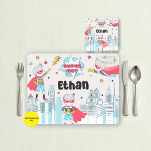 Personlig superhjälte-placemat och underläggsset för barn, specialdesignat superhjälte-middagsset, födelsedagspresent för pojkar, barnmatsset, superhjälte