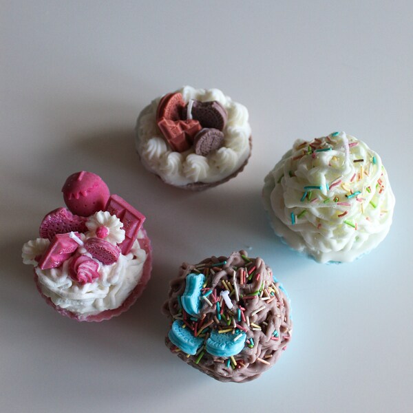 Muffin, Macarons, Torta, Cake || Candela di soia handmade, idea regalo, decorazione della tavola, handmade candles per occasioni