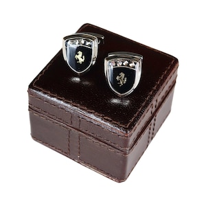 Ferrari Gemelli Acciaio カフリンクス Ferrari Gemelli Acciaio カフリンクス