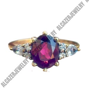 Rhodolite Oval Solitaire Ring, Solid Gold Accented Raspberry Garnet Engagement Rings for Women, Dainty Pink Gemstone Band, Jewelry for Her
