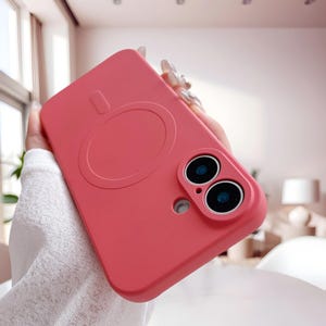 Coque iPhone en silicone MagSafe | Étui souple au toucher, antichoc et élégant pour iPhone 16 15 14 13 12 11 Pro Max | Protection durable et éclatante