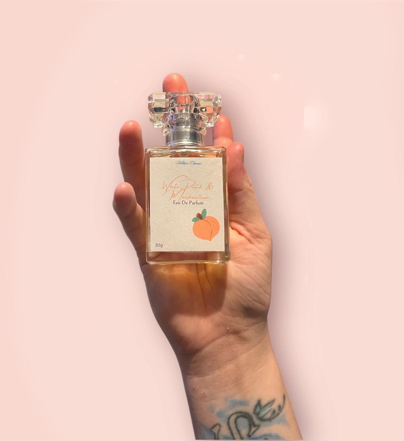 White Peach & Marshmallow Eau De Parfum - Vegan Parfum - Unique - Body Spray - Strong Perfume - Sweet - Luxurious - Summer