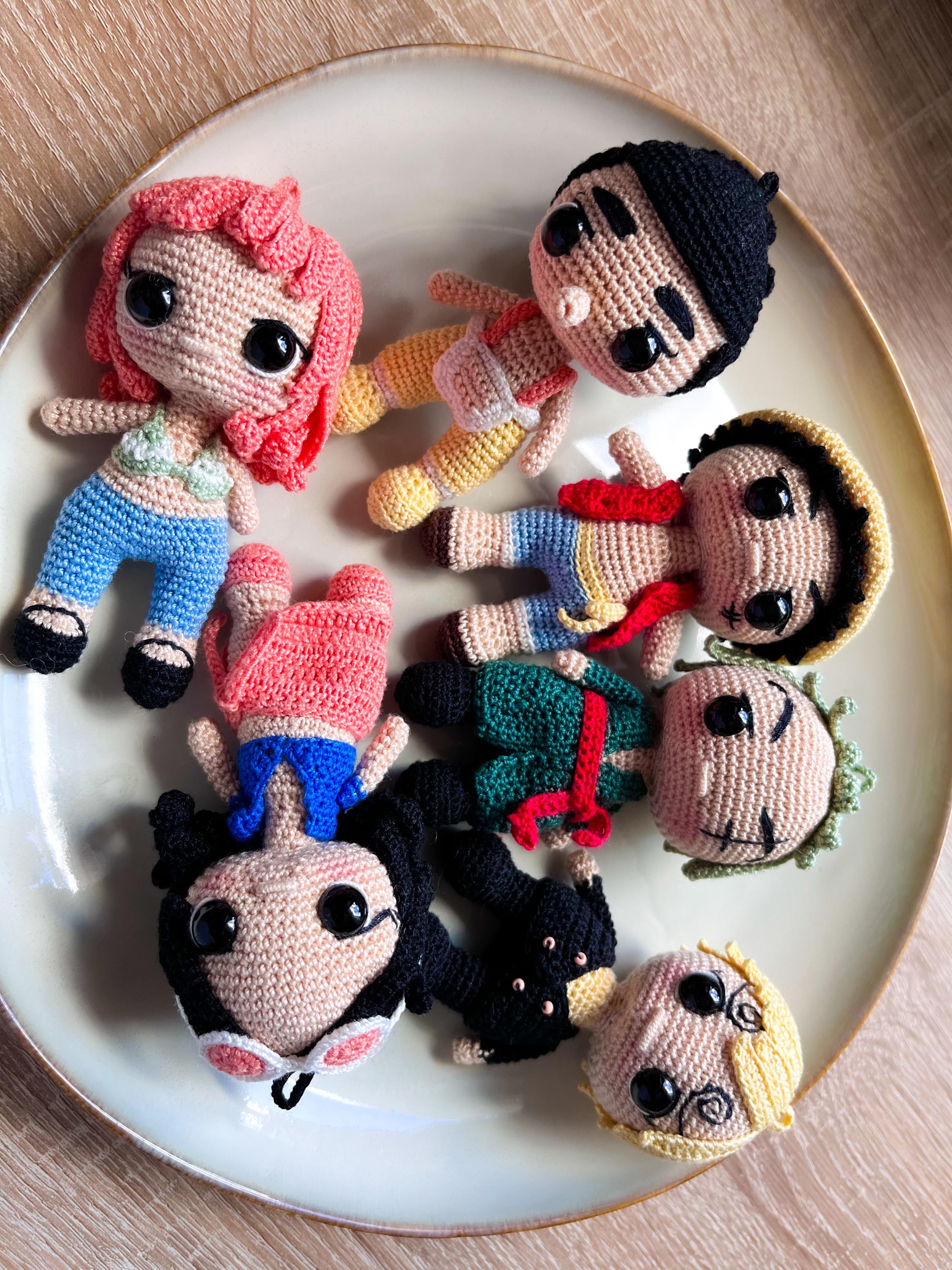 Nico Robin Keychain - Etsy