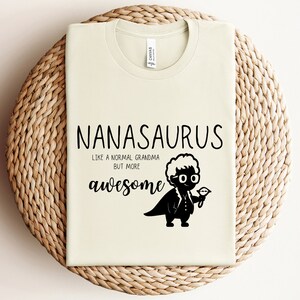 Lustige Oma Nanasaurus SVG PNG PDF, lustige Oma svg, Enkelkinder svg, lustige Nana Design, digitaler Download, kommerzielle Lizenz