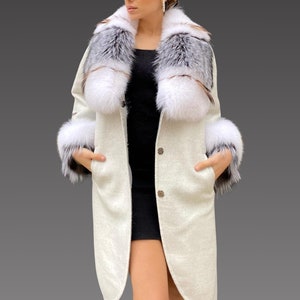 Alpacan Coat With Fox Fur Frost  Fox Fur Jacket - Women Alpaca Coat - Long Alpaca Jacket . Fur Coat - Real Fox Fur Jacket