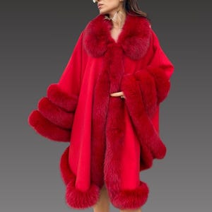 Roter Kaschmir Pelz Umhang für Frauen - Kaschmir Pelz Umhang - Roter Schal mit Fuchspelz -