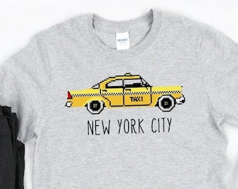 Camiseta de taxi de Nueva York: Camiseta de recuerdo de Nueva York con diseño pixelado