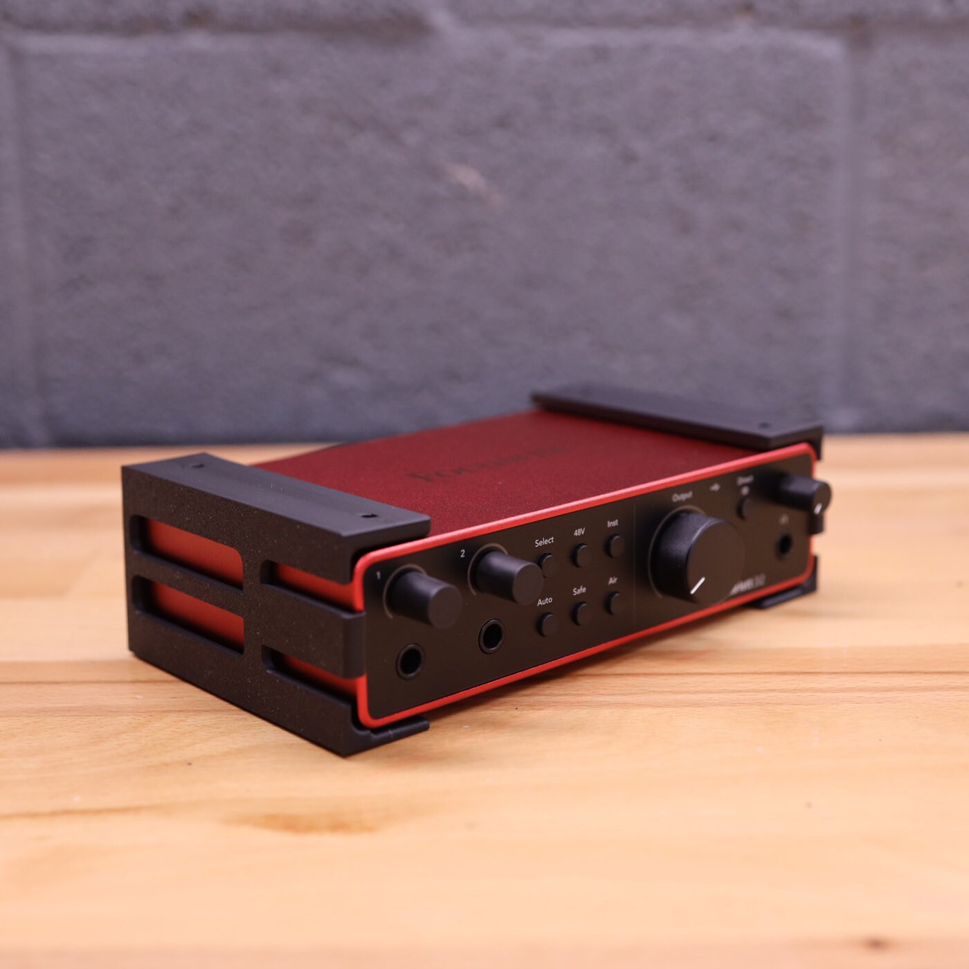 Supporto Da Tavolo Per Focusrite Scarlett 2i2 4a Generazione – Montaggio Sotto Il Piano, In Plastica Nera, Prodotto In Germania