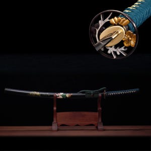 Handmade Katana Lotus Style Fantasy Sword Collector Grade Samurai Sword Great Gift for Boyfriend Real Japanese Samurai Sword