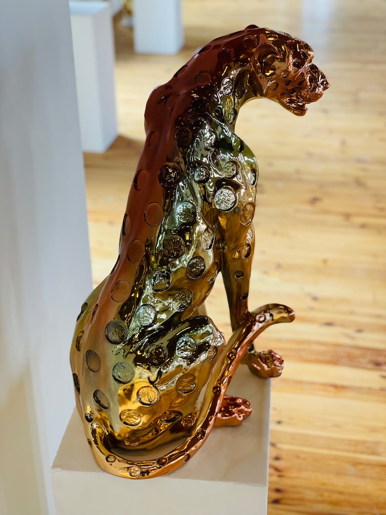 Golden Cheetah Statue Luxurious Gold Plated Cheetah Sculpture Luxurious