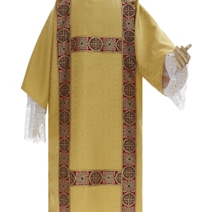 Gothic Dalmatic with stole Vestment DF202