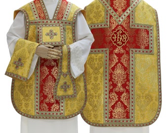 Roman chasuble with stole, maniple, burse and chalice veil Vestment