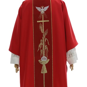 Gothic Dalmatic with stole Vestment D007
