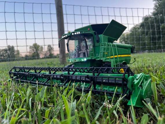 1 16 RC John Deere S690 Combine Harvester Etsy