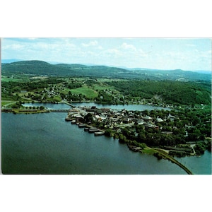 VT Luftaufnahme von Newport Vermont & Lake Memphremagog – Vintage Postkarte von Frank L. Frewärter 868