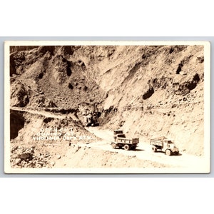 Carte postale vintage exploitation minière à ciel ouvert à Virginia City Nevada RPPC 0425