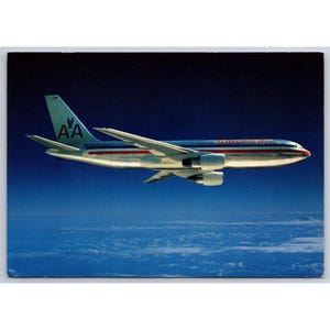 Carte postale American Airlines 767-300 Luxury Liner avion avion avion voyage vol # 945