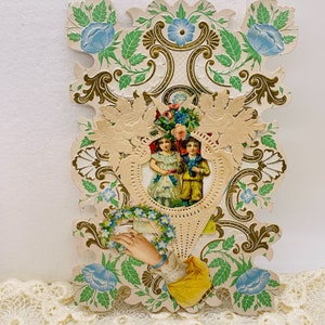 Cartão de felicitações antigo vitoriano com renda de papel dos anos 1800
