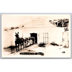 Carte postale vintage Sutro Tunnel, 5 milles de long filon de 1800 pieds Virgnia City Nevada RPPC 0028