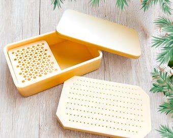 Cornstarch  Powder container | Earring stud table tool for polymer clay or resin earring.